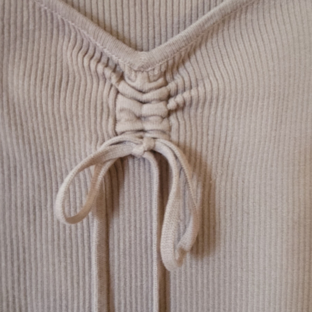 NEVER WORN! - Picture 6 of 7